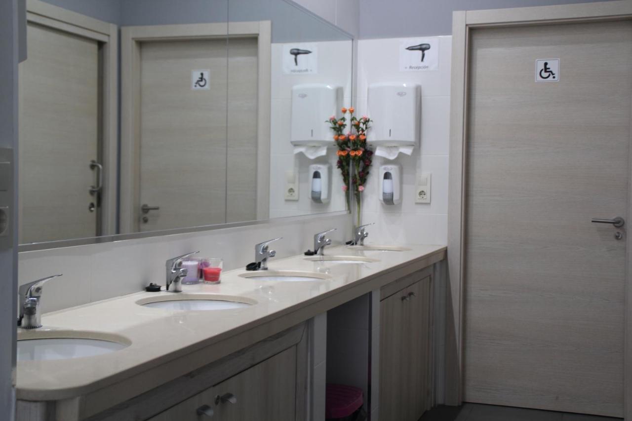 Albergue Alfonso II Melide Ngoại thất bức ảnh