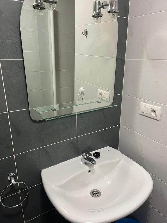 Albergue Alfonso II Melide Ngoại thất bức ảnh